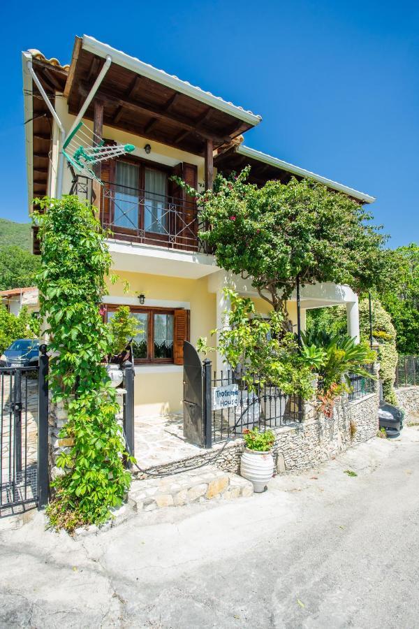 Traditional Family Villa Southern Lefkada Sívros 外观 照片