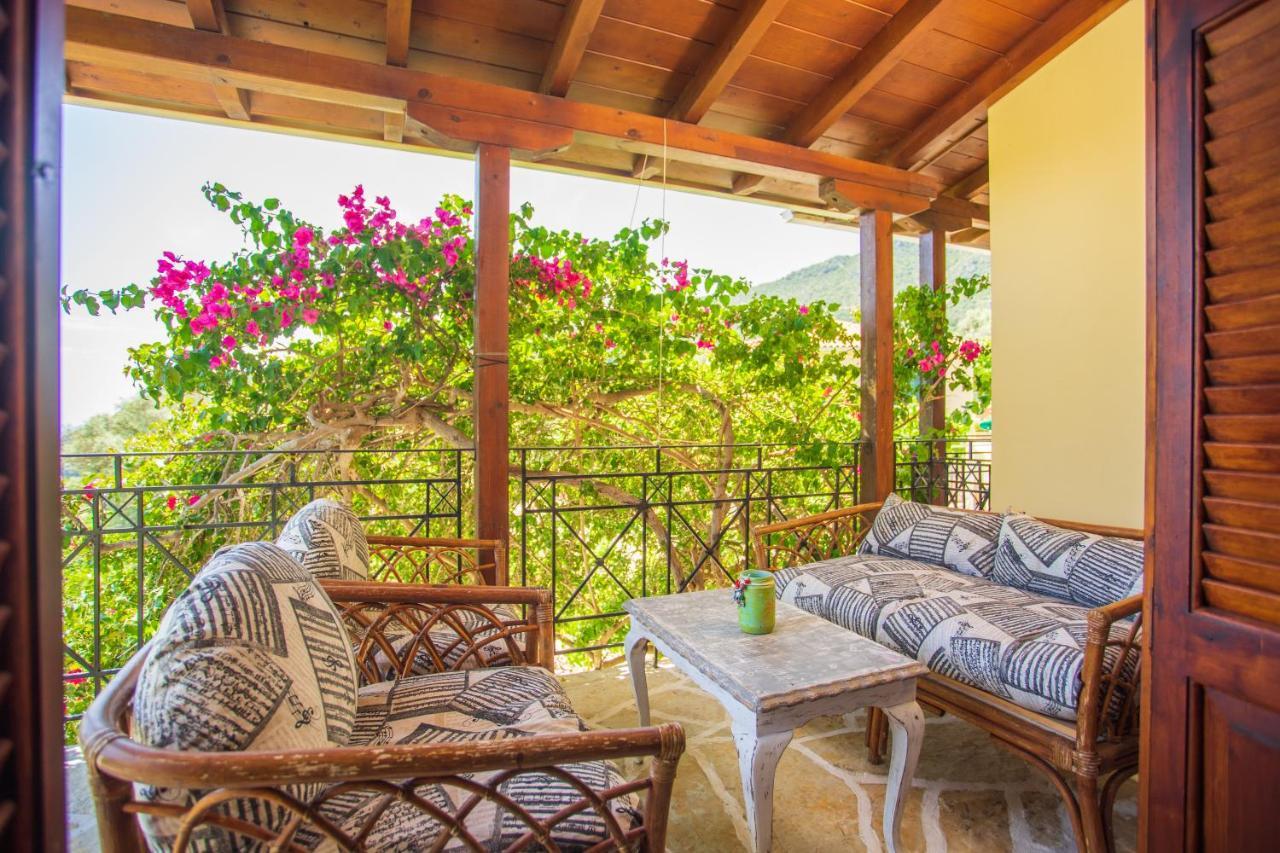 Traditional Family Villa Southern Lefkada Sívros 外观 照片
